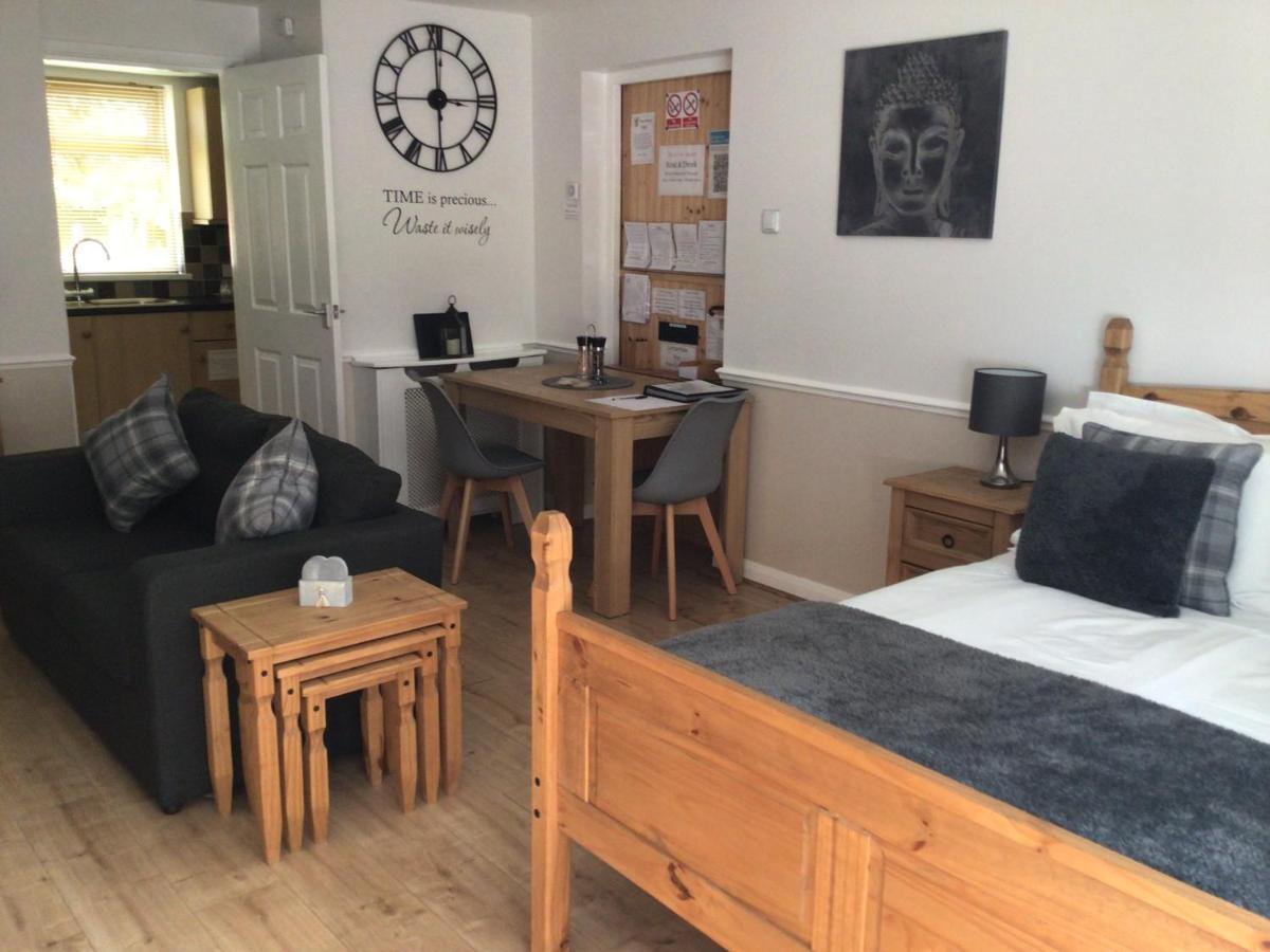 Meerkat Manor B&B Colwall Bagian luar foto