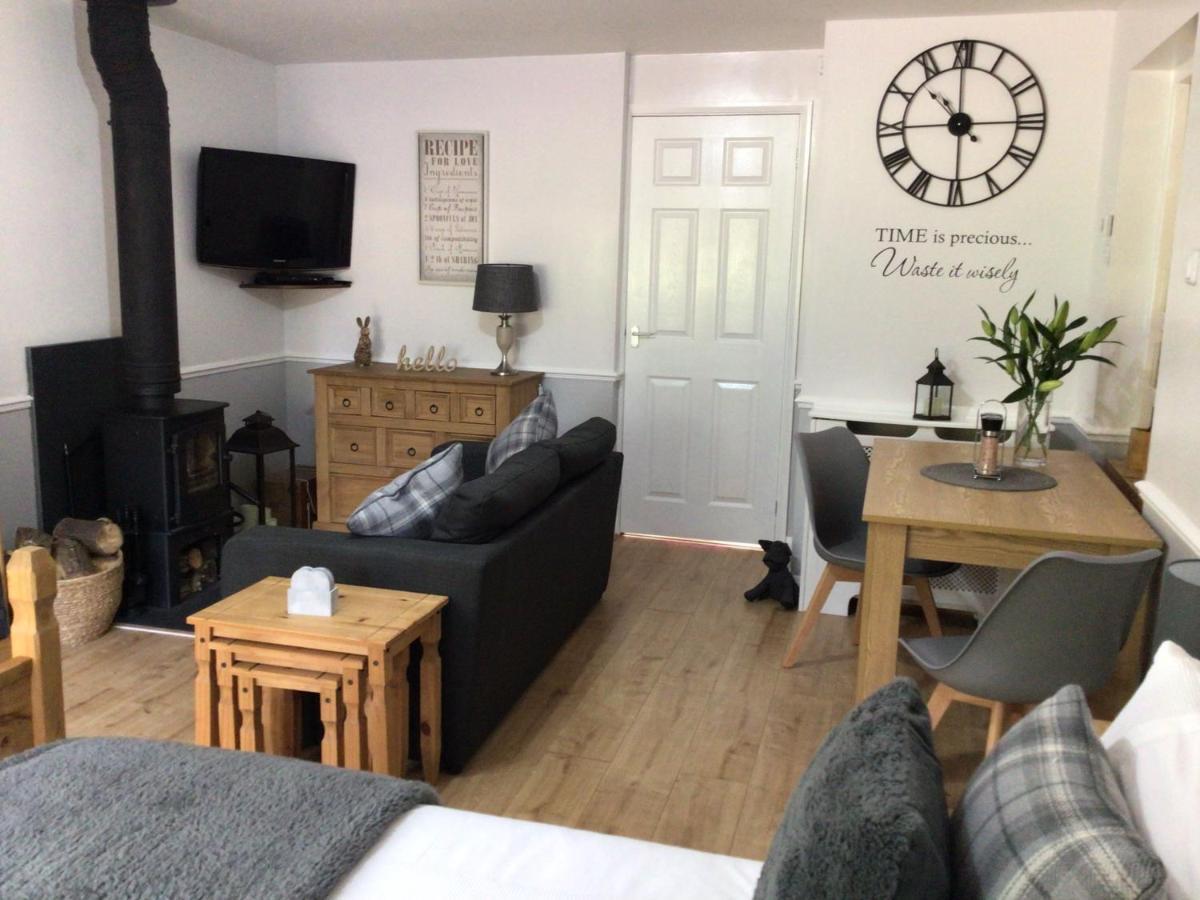 Meerkat Manor B&B Colwall Bagian luar foto
