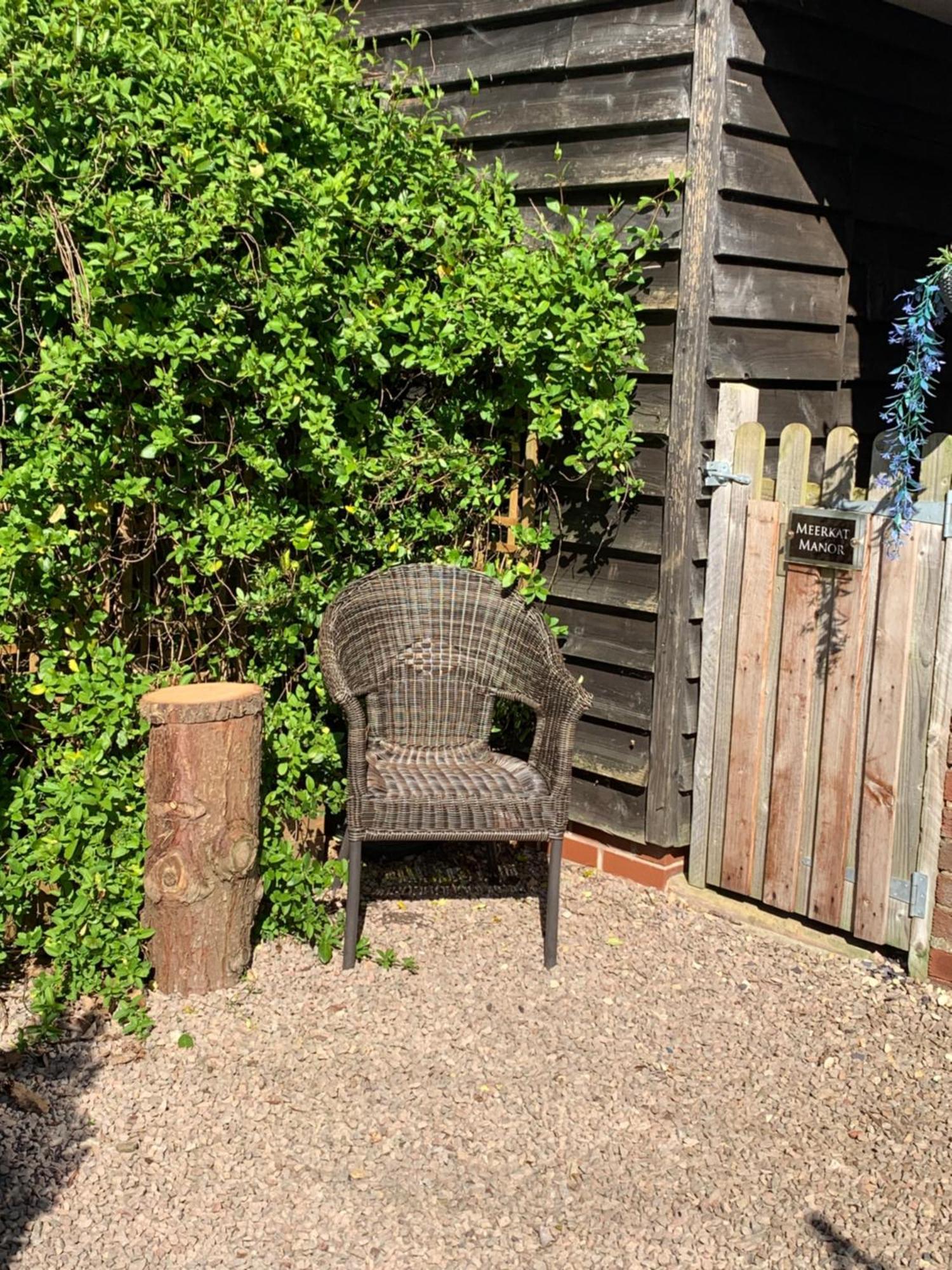 Meerkat Manor B&B Colwall Bagian luar foto