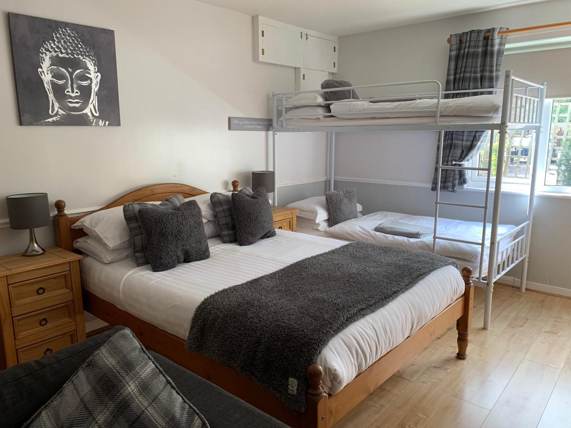 Meerkat Manor B&B Colwall Bagian luar foto